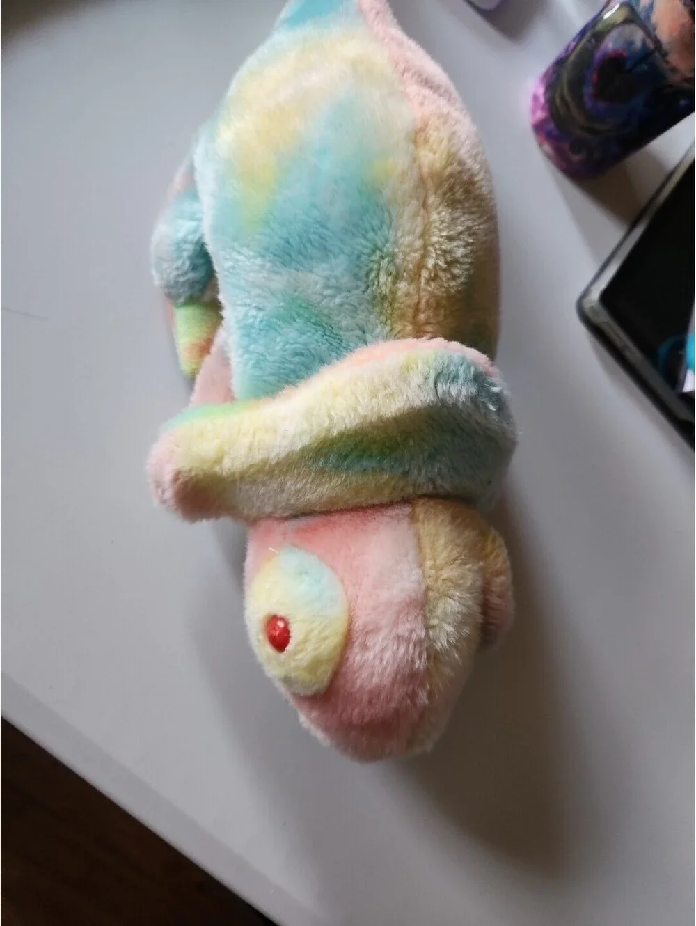 TY Beanie Buddy - RAINBOW the Chameleon (12.5 inch) Bottom TAG 1999!.